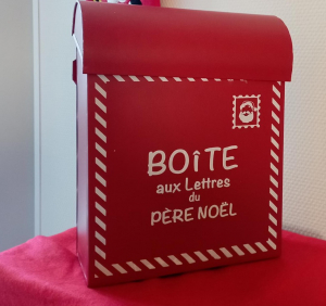 BOITE AUX LETTRES DU PERE NOEL